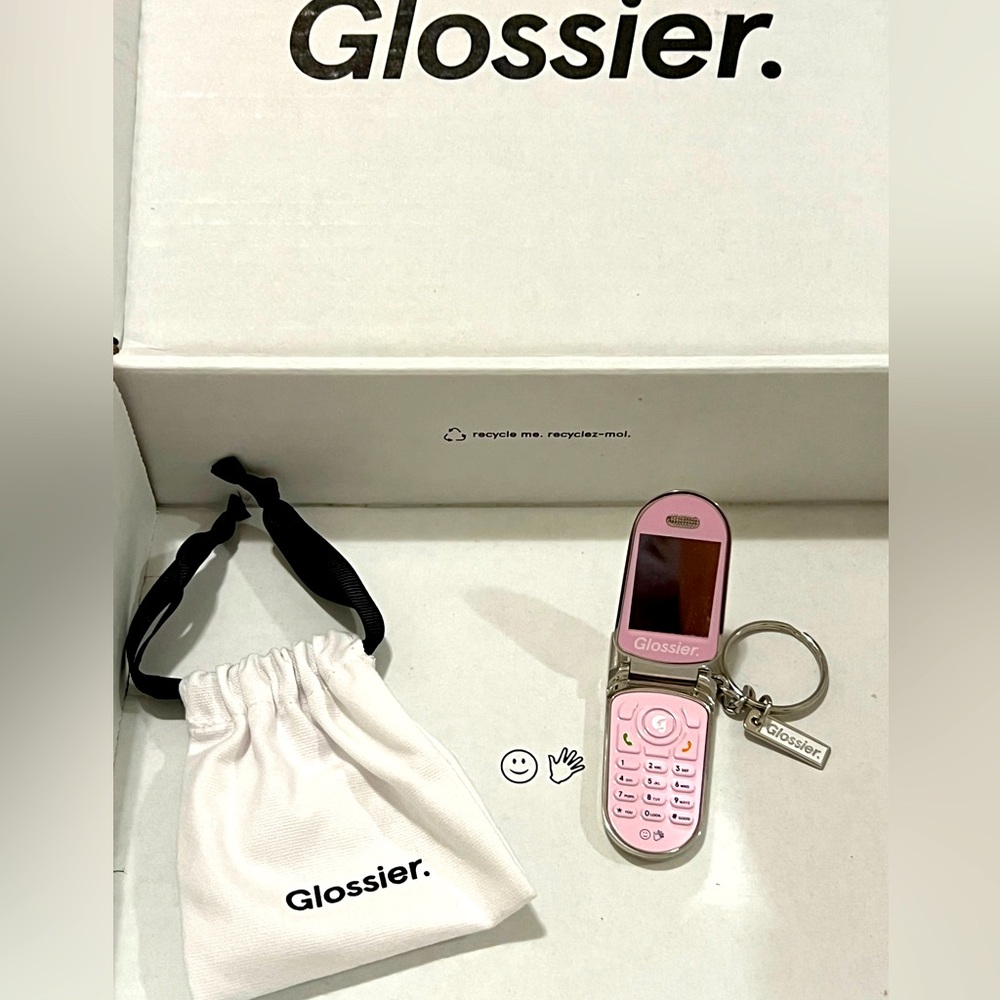 BNIB GLOSSIER RARE Limited Edition Mini  CELL PHONE KEY CHAIN W MIRROR